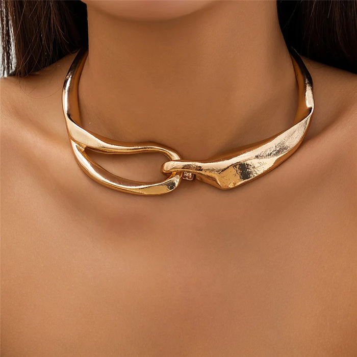 Collier doré vintage