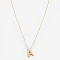 Collier initial en lettres d'amour