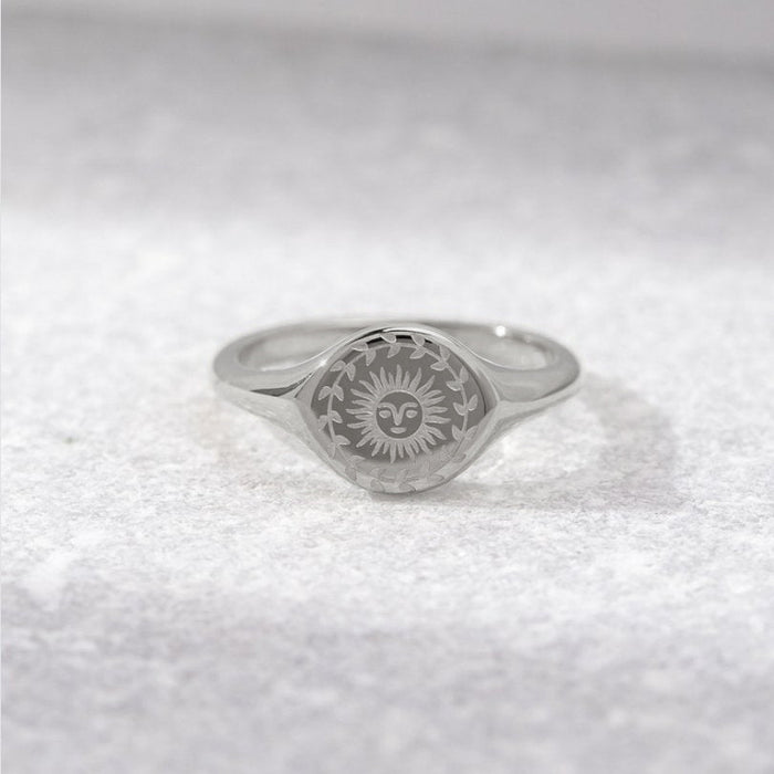 Bague en or pour le solstice d'été